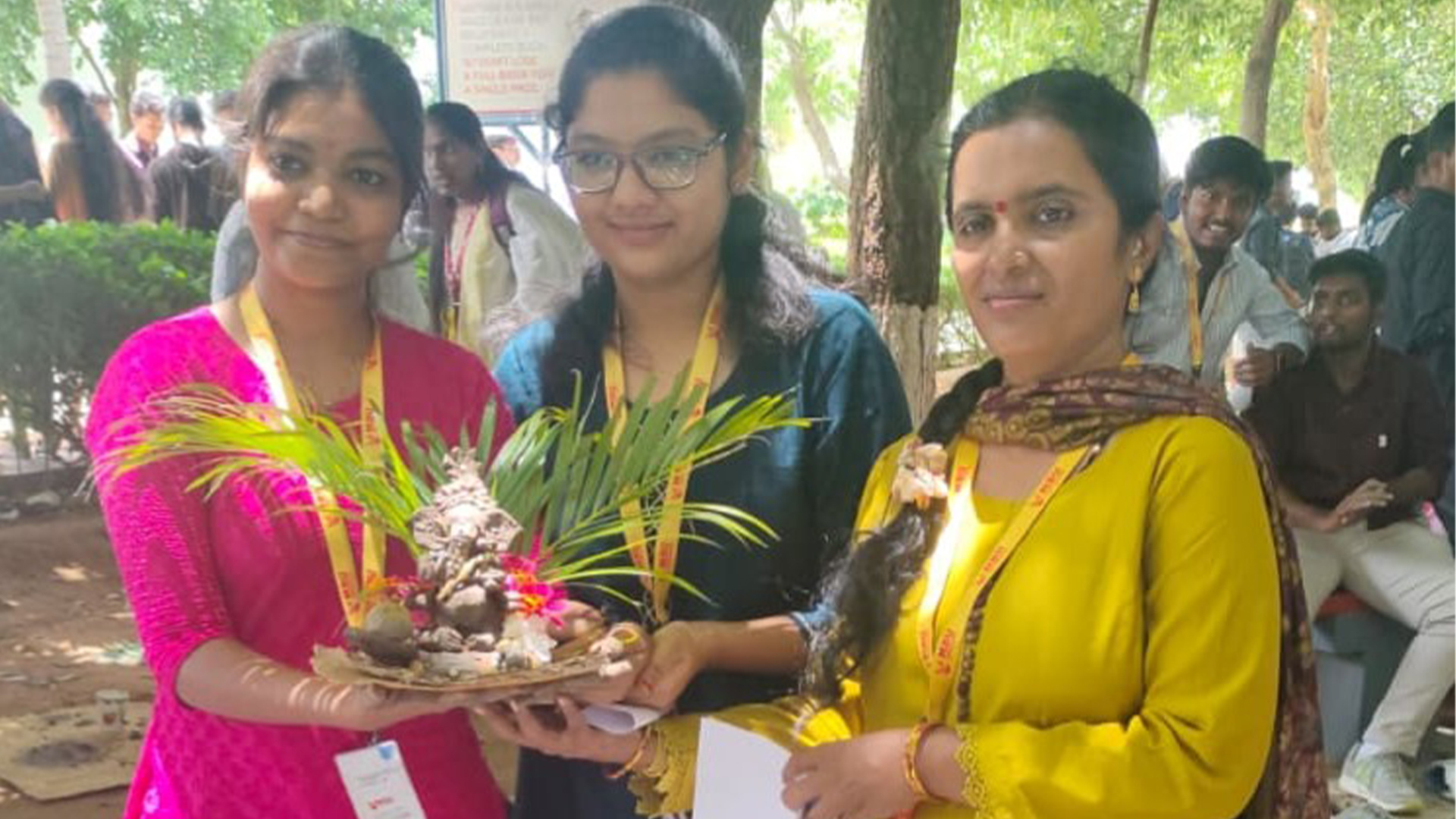 Earth Form: Blending Festive Spirit with Eco-Friendly Innovation