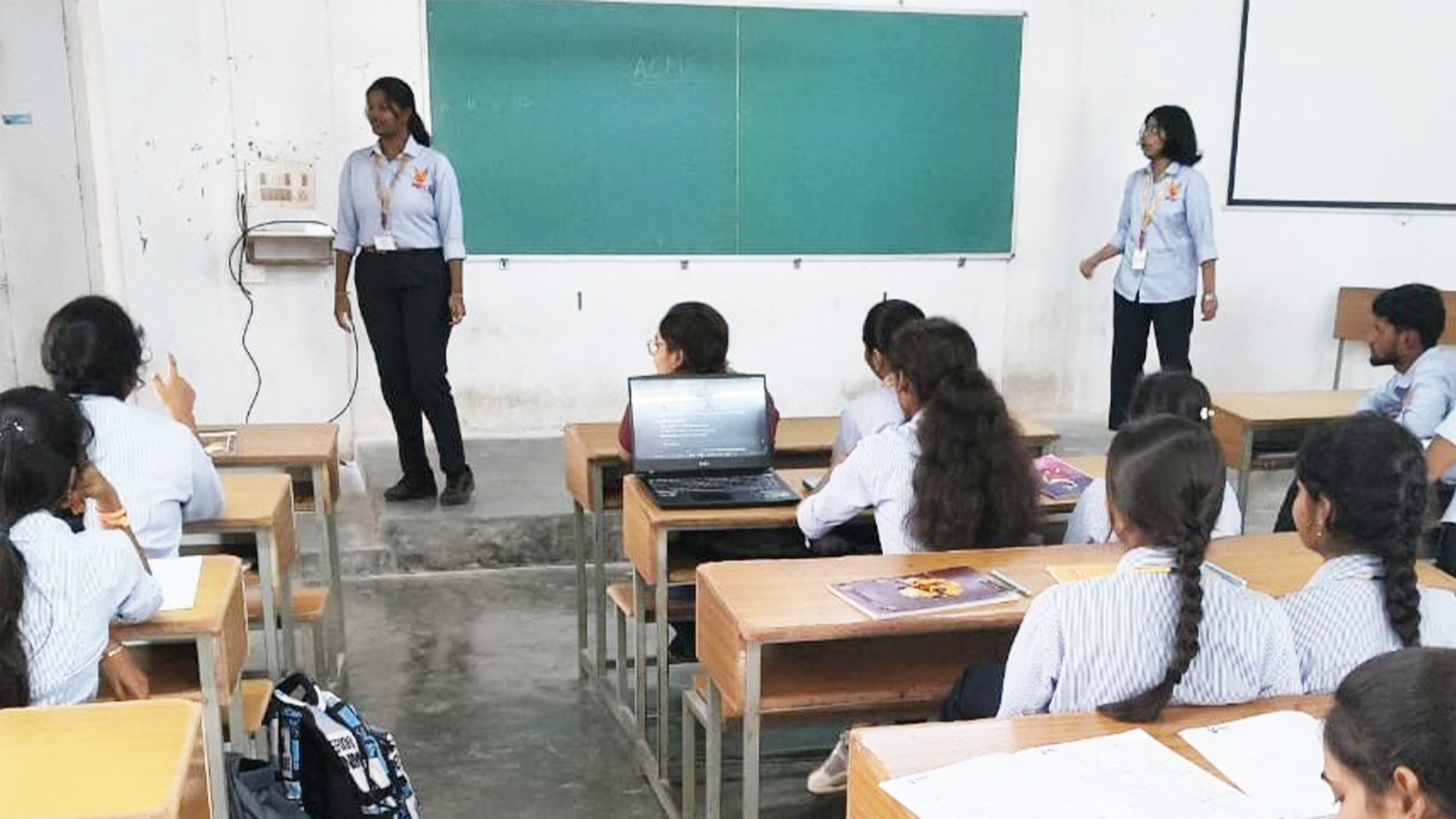 Circuit Craft: An Interactive Quiz on Circuits and Components